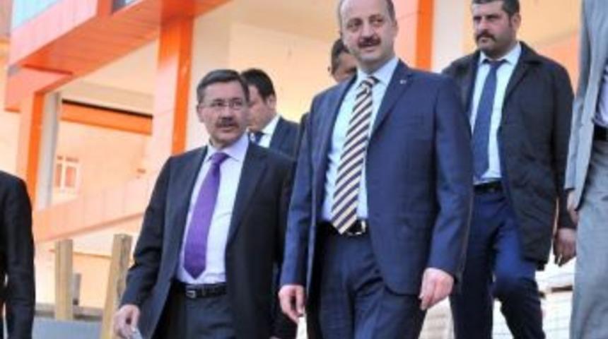 G&ouml;k&ccedil;ek Ve Akg&uuml;l&rsquo;den Yerinde İnceleme