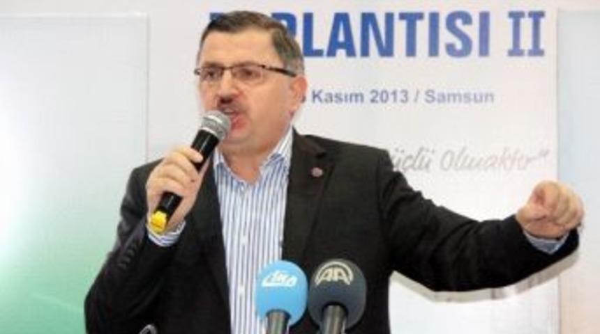 Memur-sen Genel Başkanı, Kılı&ccedil;daroğlu&rsquo;nu Alkışlattı