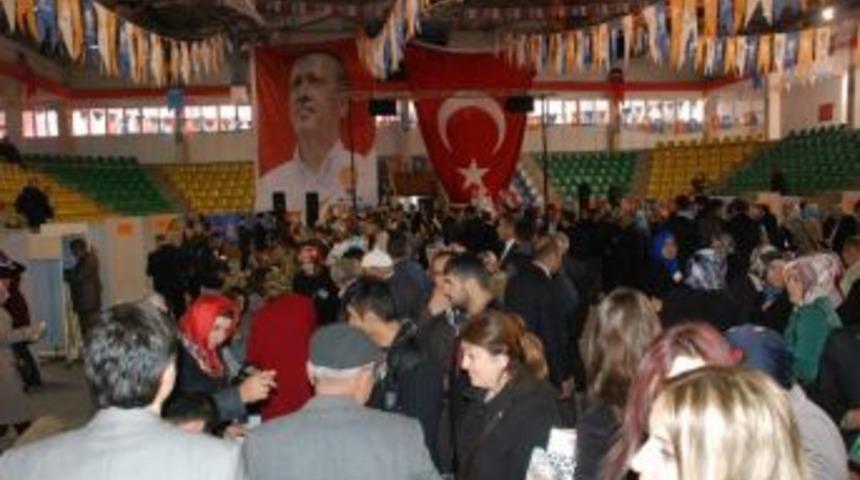 Ak Parti&rsquo;de Temay&uuml;l Heyecanı