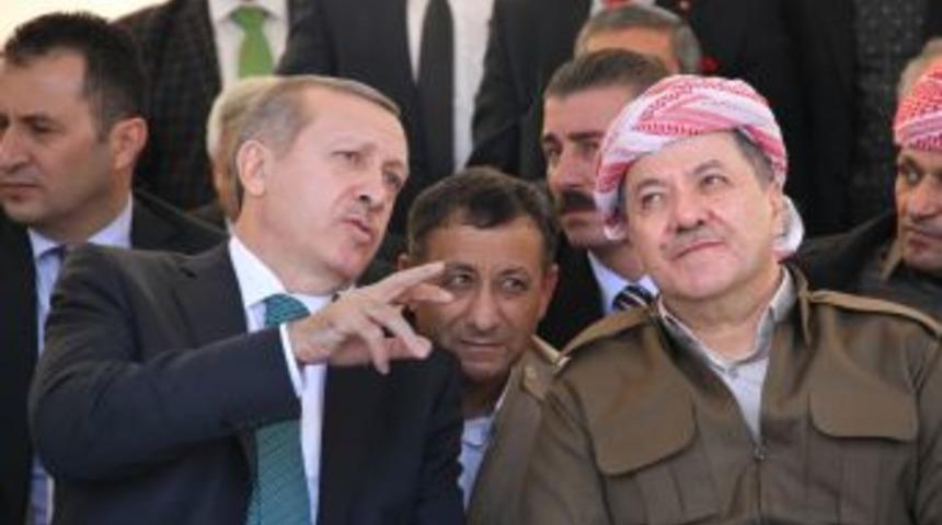 Başbakan Erdoğan, Barzani'yle Birlikte Miting Alanını Selamladı
