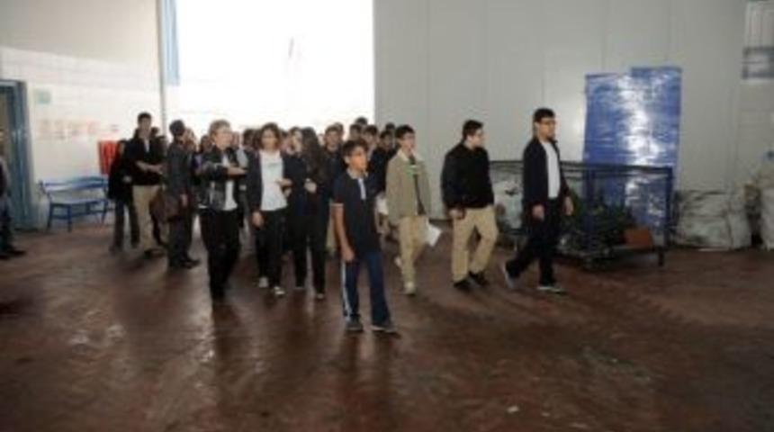 &Ouml;ğrenciler M&ouml;p Tesisi&rsquo;nde Ders İşledi