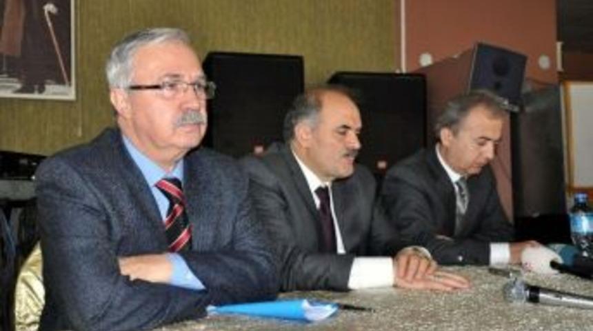 Ak Parti Temay&uuml;l Toplantısı