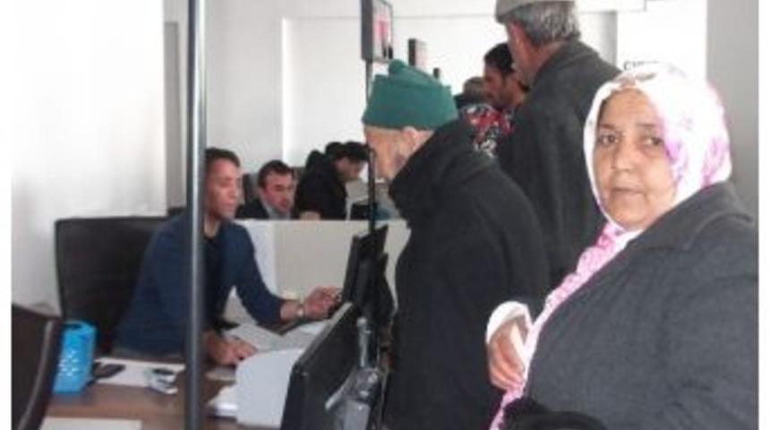 Van&rsquo;da Asker Maaşı Başvuruları