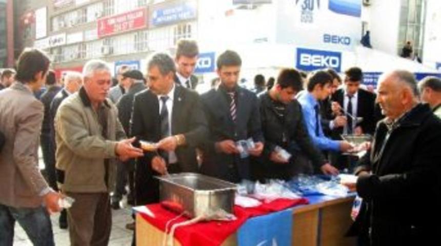 &Uuml;lk&uuml; Ocaklarından Aşure İkramı