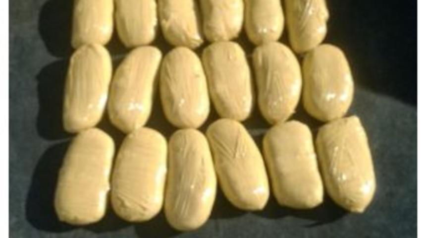 Hollanda'ya G&ouml;t&uuml;r&uuml;lmek İstenen Uyuşturucuya Polis Engeli