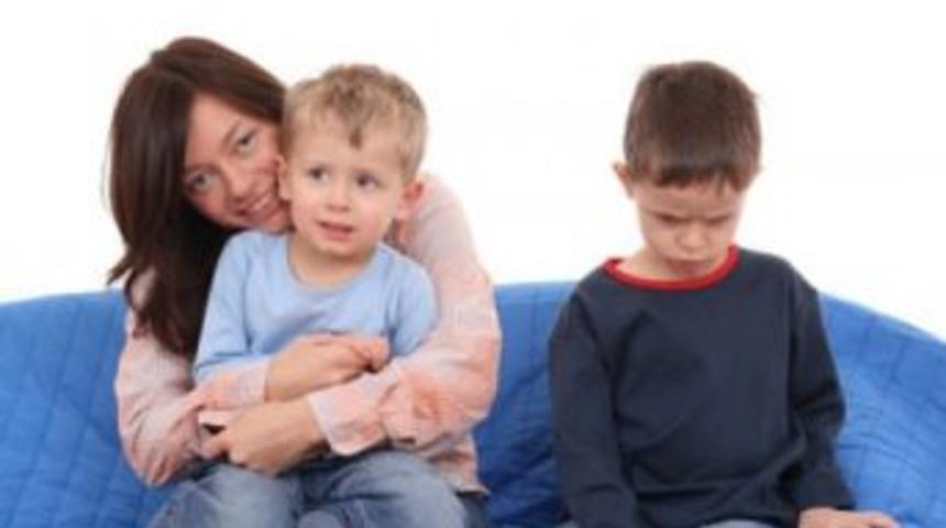 &Ccedil;ocuklar Arası Yaş Farkına Dikkat