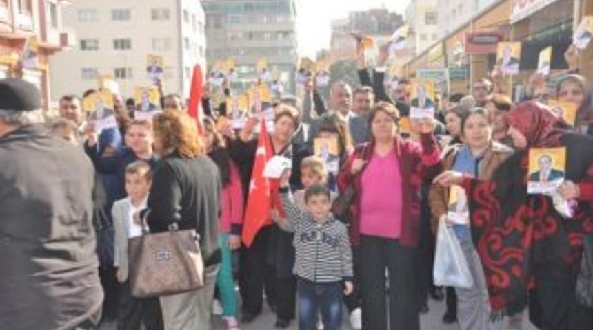 Ak Parti Niğde'de Temay&uuml;l Yoklaması Yaptı