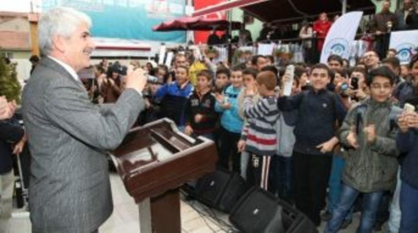 Odunpazarı Belediyesi&rsquo;nden Aşure İkramı