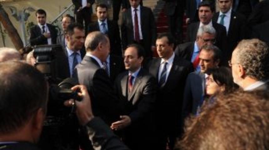 Başbakan Erdoğan Ve Baydemir G&ouml;r&uuml;şmesi