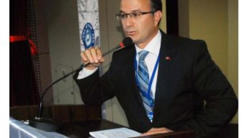 'Bakanlık, Dershane Kapatmayı &Ouml;nce Kendine Izah Etsin'