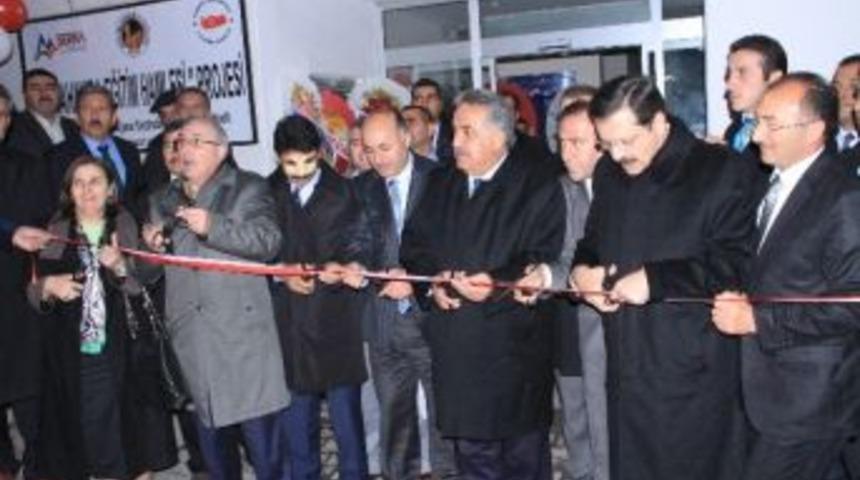 Bakan Yazıcı, Ardahan Ticaret Odası Hizmet Binasını Hizmete A&ccedil;tı