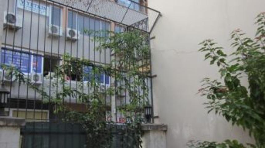 Kiliseye Giren Hırsız Yakayı Ele Verdi