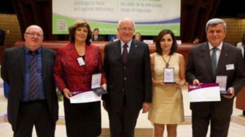 Avrupa Roman &Ouml;d&uuml;l&uuml;, Dışişleri Bakanlığı'nın B&uuml;lteninde