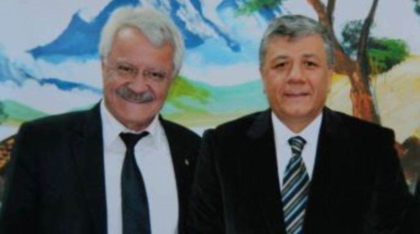 Tanık, Chp İzmir Milletvekili Gazeteci Mustafa Balbay&rsquo;ı Ziyaret Etti