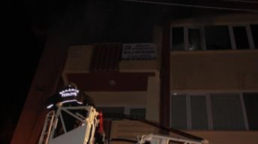 Adapazarı&rsquo;nda Korkutan Yangın