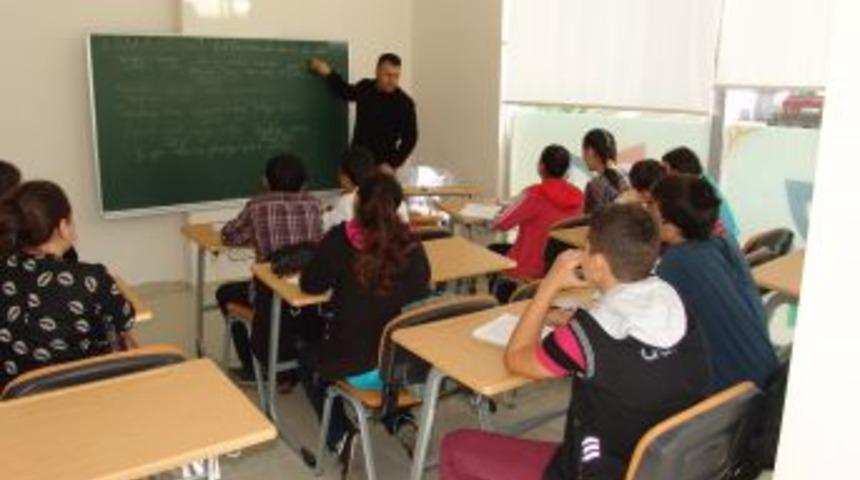 Didim'de A&ccedil;ılan Okuma Salonunda, 34 Ihtiya&ccedil; Sahibi &Ouml;ğrenci Ders Başı Yaptı