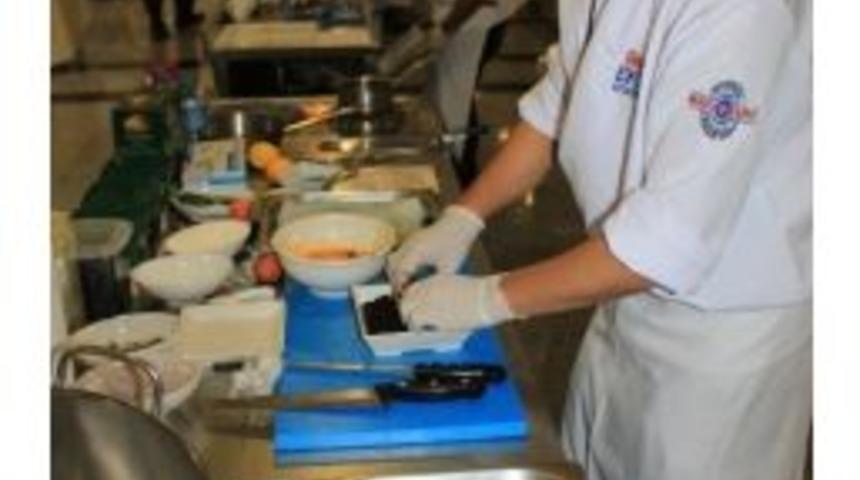 Şefler Lezzet İ&ccedil;in Yarıştı