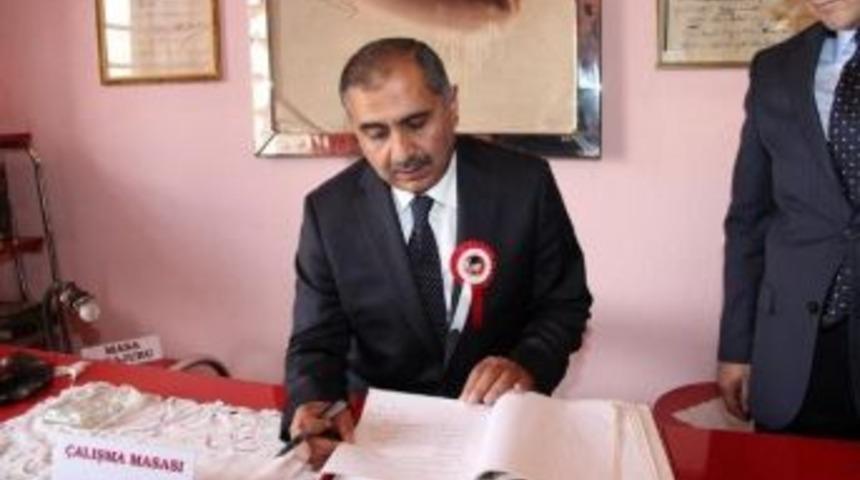 Atat&uuml;rk&rsquo;&uuml;n Elazığ&rsquo;a Gelişinin 76&rsquo;ıncı Yıld&ouml;n&uuml;m&uuml; Kutlandı