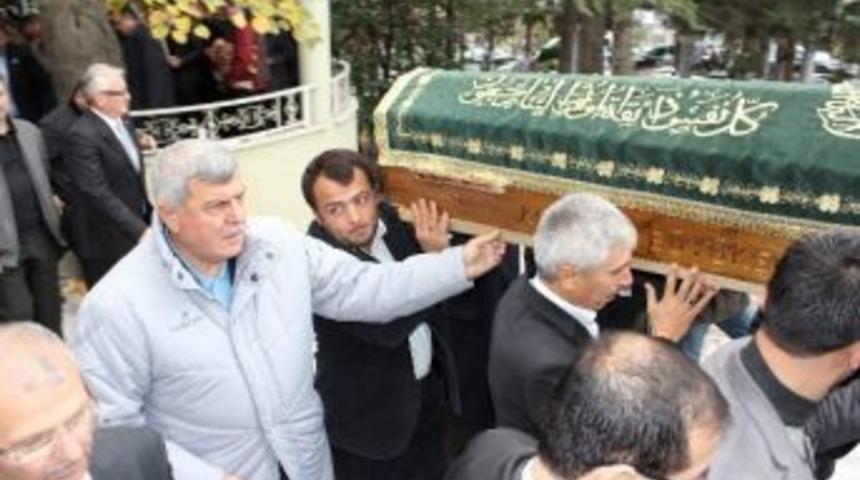 Karaosmanoğlu&rsquo;nun Acı G&uuml;n&uuml;