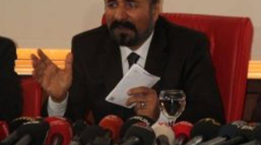 Şivan Perver Diyarbakır&rsquo;da Basın Toplantısı D&uuml;zenledi