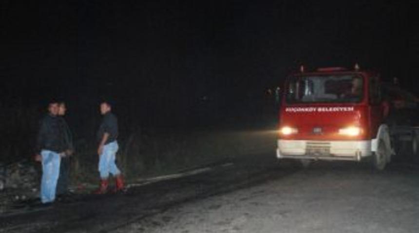 K&uuml;&ccedil;&uuml;k &Ccedil;aplı Yangın K&uuml;&ccedil;&uuml;kk&ouml;yl&uuml;leri Korkuttu