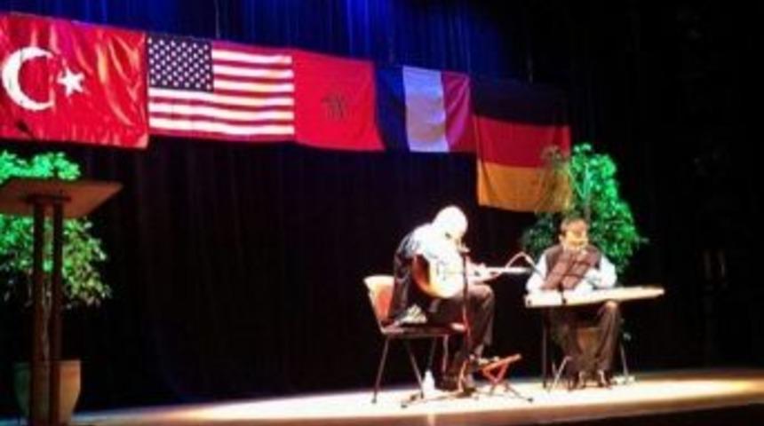 Fas&rsquo;ta D&uuml;zenlenen M&uuml;zik Festivalinde T&uuml;rkiye&rsquo;yi Ak&uuml;&rsquo;l&uuml; &Ouml;ğretim G&ouml;revlisi Temsil Etti