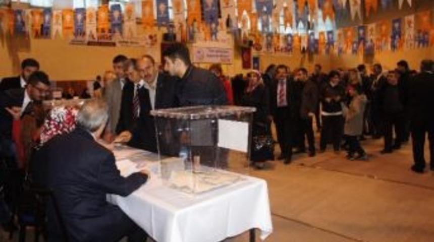 Ak Parti, Kastamonu&rsquo;da Temay&uuml;l Yoklaması Yapıyor