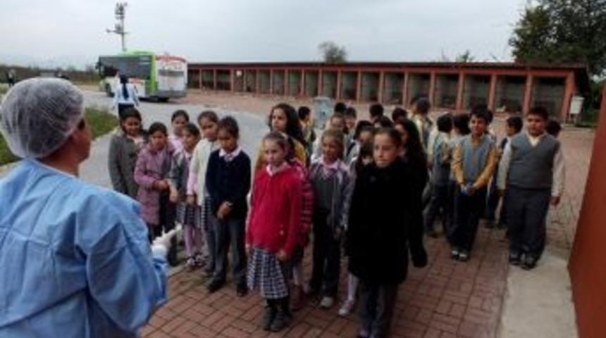 Yarının B&uuml;y&uuml;kleri Gezerek &Ouml;ğreniyor