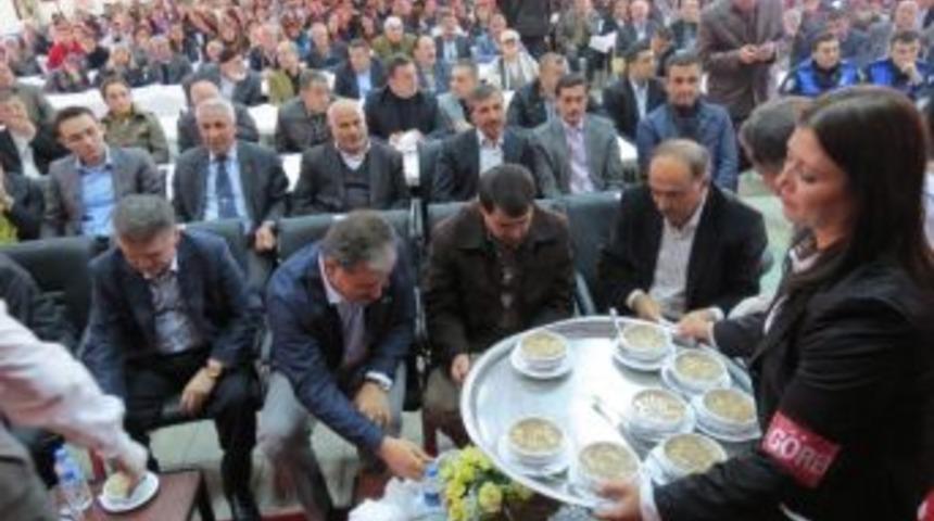 Aşure Etkinliğinde Birlik Mesajları