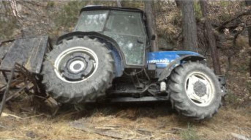 Kargı&rsquo;da Trakt&ouml;r Devrildi: 1 Yaralı