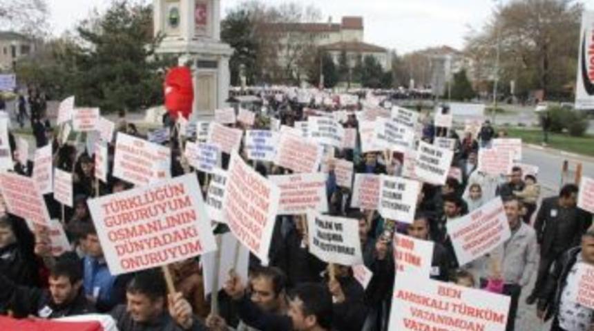 Ahıskalılardan S&uuml;rg&uuml;n&uuml;n 69. Yılında Sessiz Y&uuml;r&uuml;y&uuml;ş