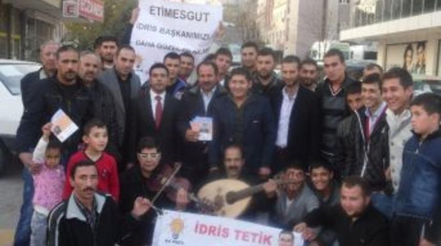 Ak Parti'li Adaydan İlgin&ccedil; Tanıtım