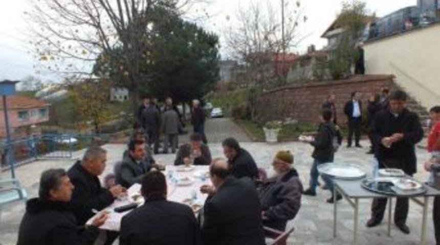 Amasra Kazpınarı K&ouml;y&uuml;'nde Aşure Etkinliği Yapıldı