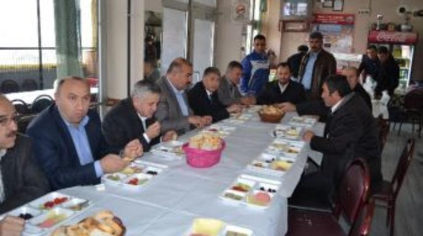 Sinoplular Dayanışma Kahvaltısında Bir Araya Geldi