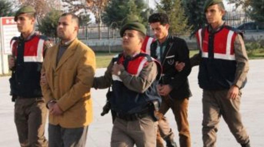 Uyuşturucu Ve Sigara Nakli "vakum'a" Takıldı