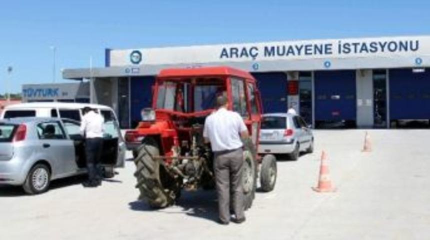 Aydın&rsquo;da Her 4 Trakt&ouml;rden 3&rsquo;&uuml; Muayenesiz