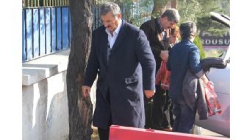 Mehmet &Ouml;calan İmralı&rsquo;ya Gitti