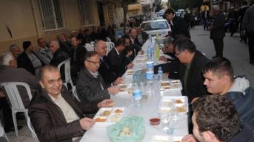 Başkan Erg&uuml;n Şevik Ailesi&rsquo;nin Mutluluğuna Ortak Oldu