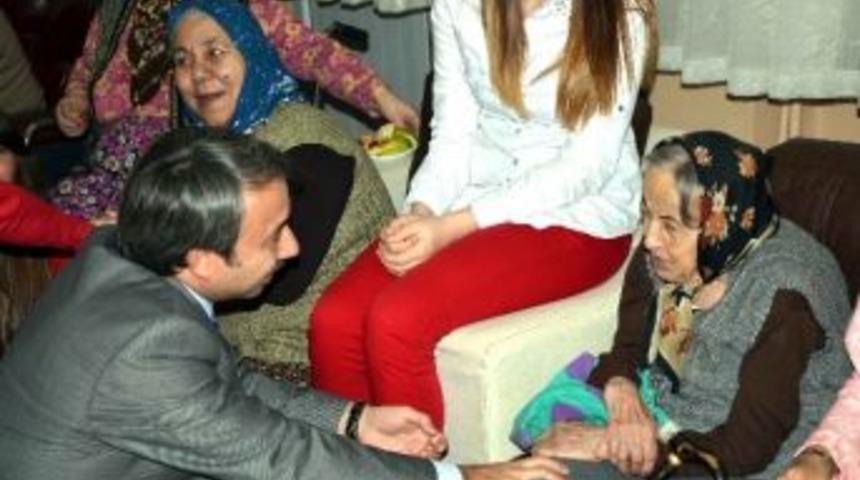 Tü’den Huzurevi Programı