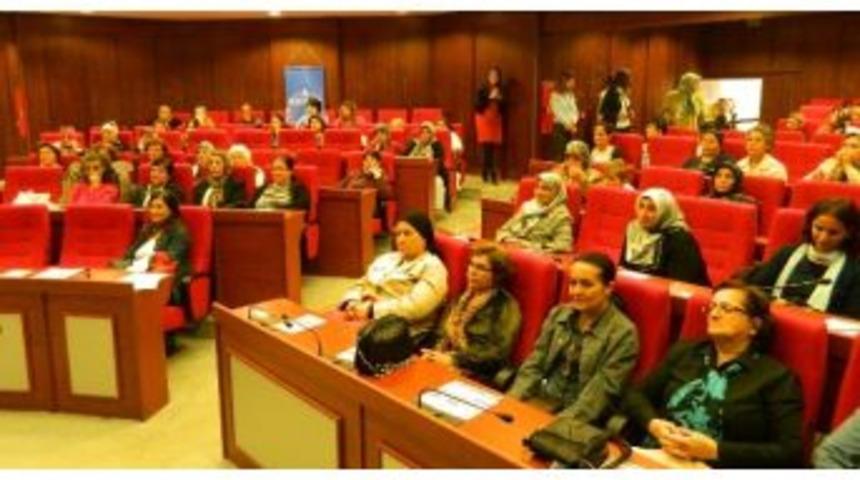 İzmit Belediyesi Meme Kanseri Hakkında Seminer D&uuml;zenledi
