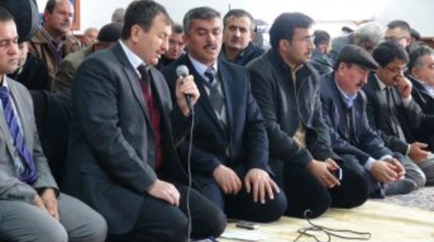 Alevi K&ouml;y&uuml;nde Kerbela Şehitleri I&ccedil;in Ilk Defa Mevlit Okundu