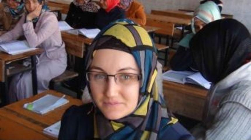 İmam Hatip A&ccedil;ık Lisesi'ne Yoğun İlgi