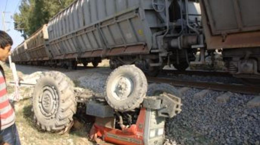 Tren Kazasında Ağır Yaralanan &Ouml;ğrenci Hayatını Kaybetti