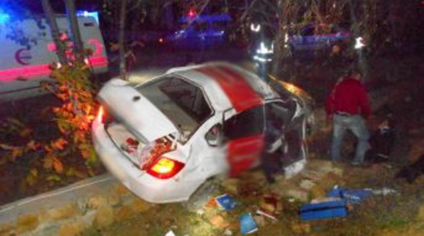 Keşan&rsquo;da Trafik Kazası: 1 &Ouml;l&uuml;, 4 Yaralı