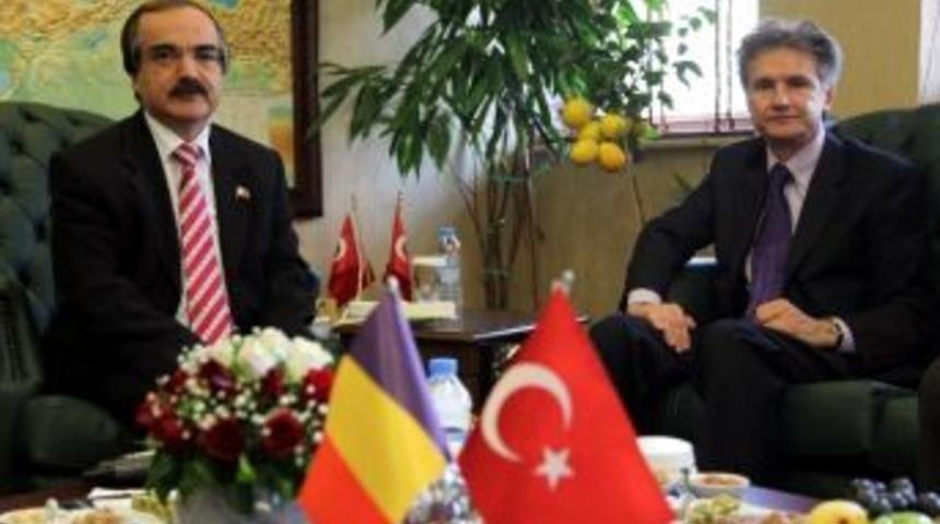 Romanya B&uuml;y&uuml;kel&ccedil;isi Onofrei&rsquo;den Vali Coş&rsquo;a Ziyaret