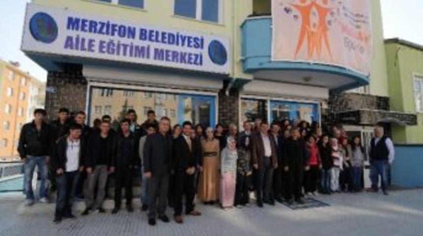 Başkan Aydınlı&rsquo;dan Aile Eğitimi Merkezi&rsquo;ne Ziyaret