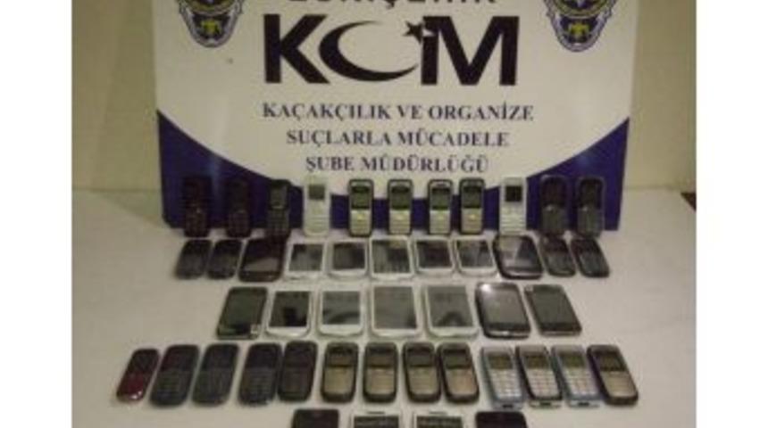 Eskişehir&rsquo;de Ka&ccedil;ak Cep Telefonu Operasyonu