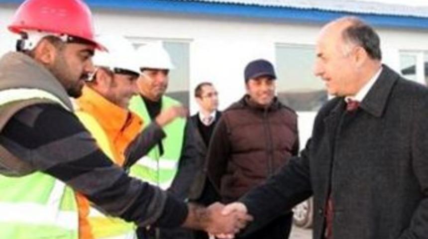 Aktaş, Ardahan&rsquo;ı Orta Asya'ya bağlayacak