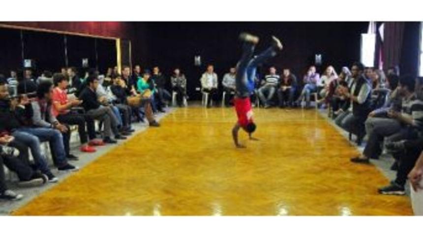 Yabancı Uyruklu &Ouml;ğrenciler Doyasıya Eğlendi