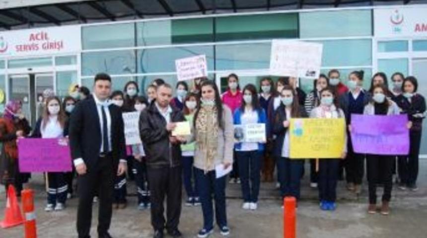 Herşey &ldquo;ecrin Bebekler &Ouml;lmesin Diye&rdquo;